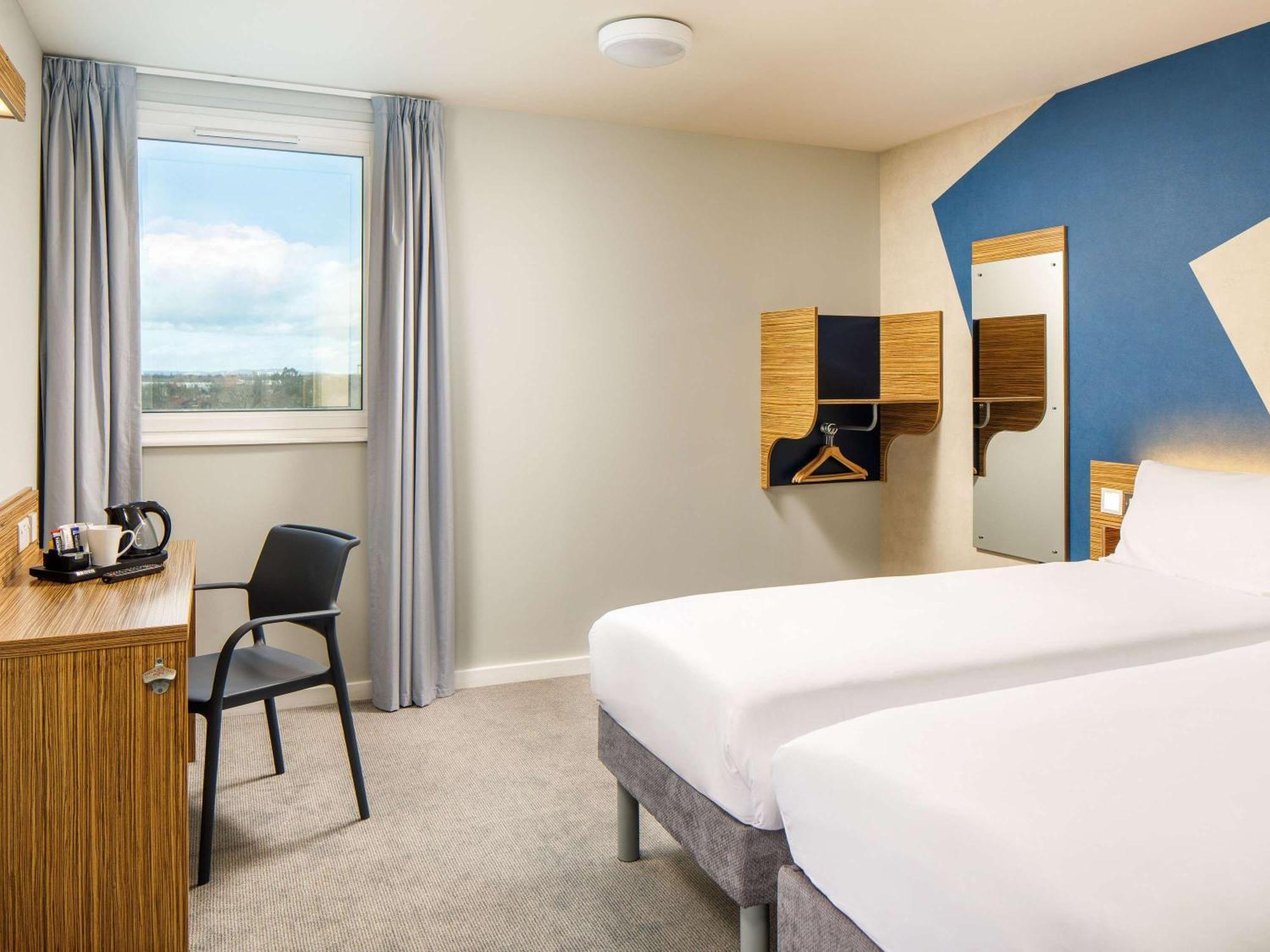 Hotel Ibis Budget London Heathrow 3*