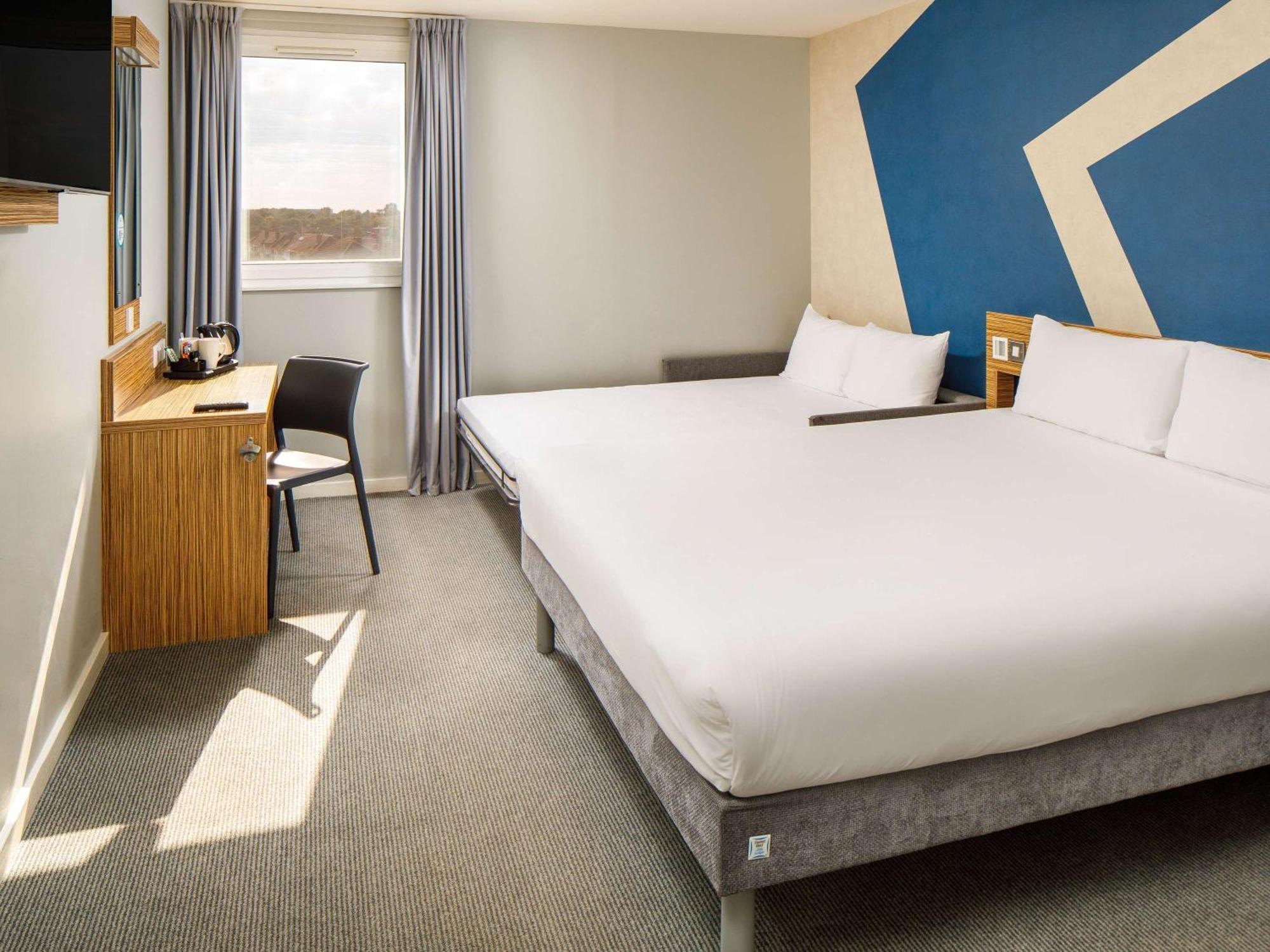 Ibis Budget London Heathrow 3* Hounslow