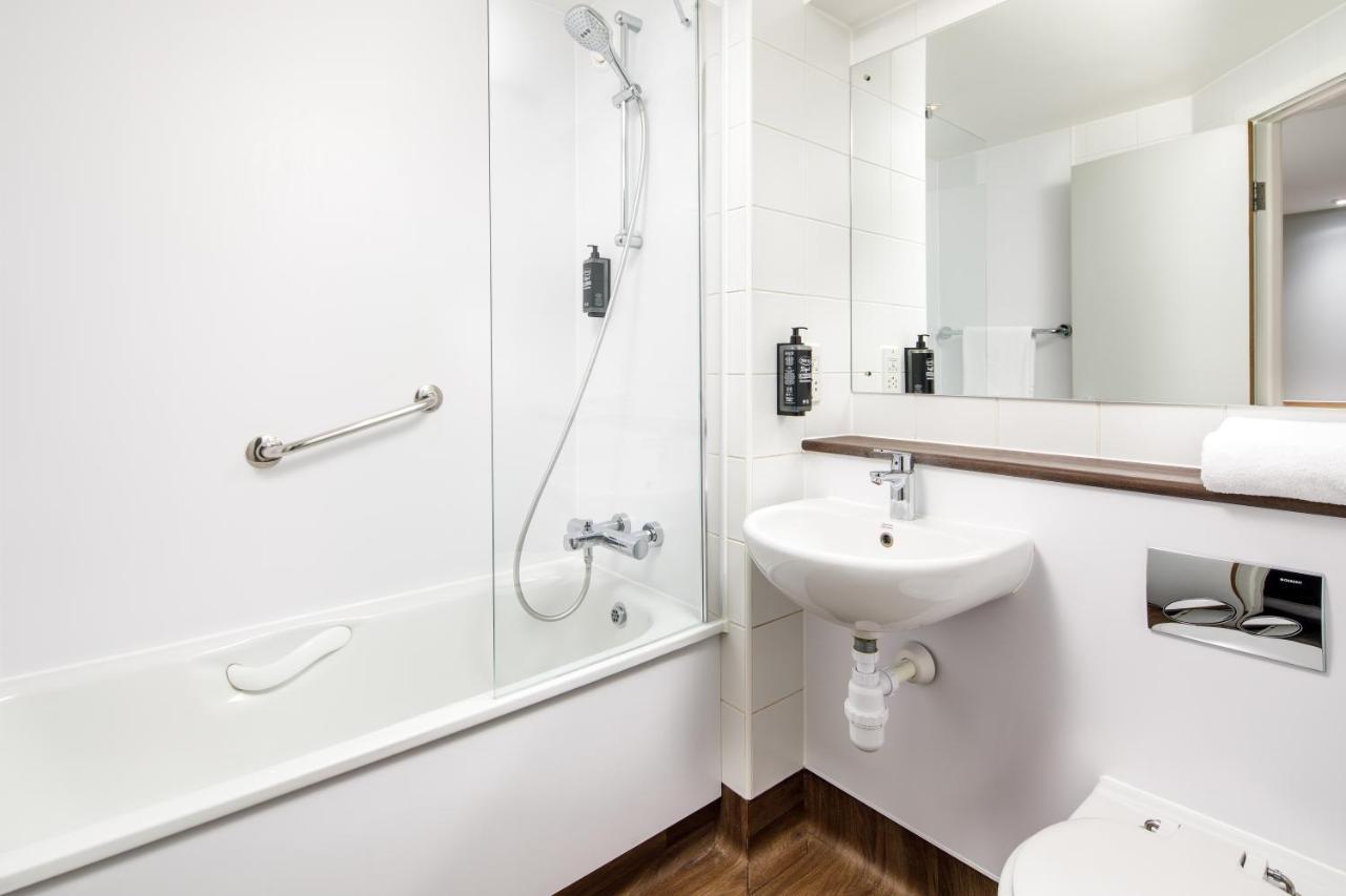 Отель Ibis Budget London Heathrow