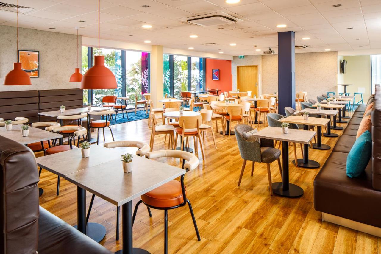 Ibis Budget London Heathrow Отель Хаунслоу