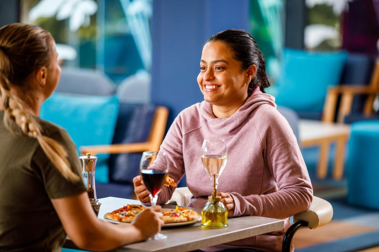 Ibis Budget London Heathrow 3* Хаунслоу