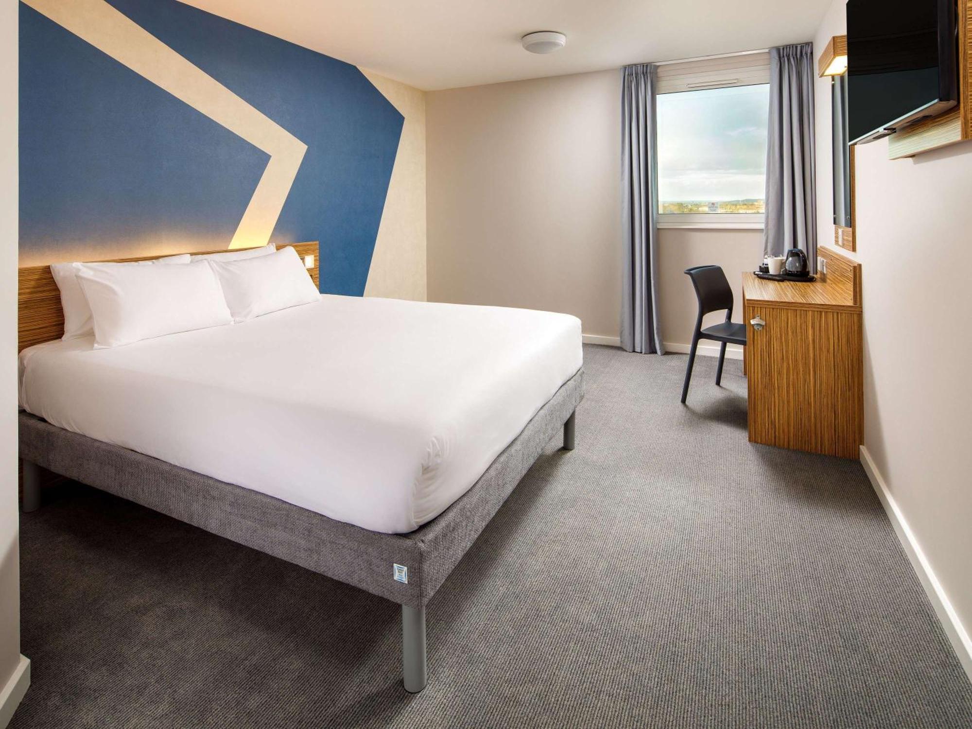 Отель Ibis Budget London Heathrow Хаунслоу